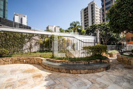 Apartamento à venda com 110m², 3 quartos e 1 vaga Apartamento à venda com 110m², 3 quartos e 1 vagaÁrea Comum