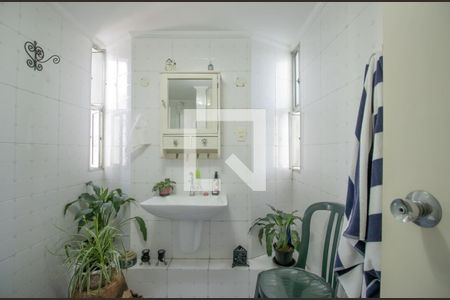 Apartamento à venda com 110m², 3 quartos e 1 vaga Apartamento à venda com 110m², 3 quartos e 1 vagaBanheiro Social