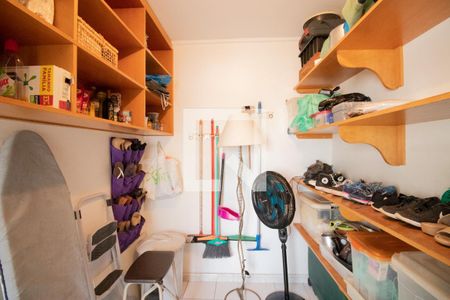 Apartamento à venda com 110m², 3 quartos e 1 vaga Apartamento à venda com 110m², 3 quartos e 1 vagaQuarto de Serviço