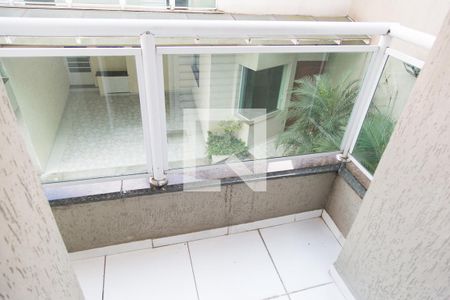 Casa de condomínio à venda com 83m², 2 quartos e 2 vagasVaranda do Quarto 2