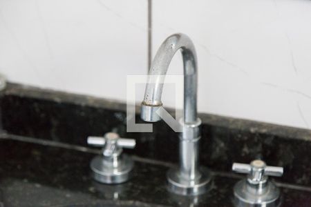 Casa de condomínio à venda com 83m², 2 quartos e 2 vagasBanheiro do Quarto 2