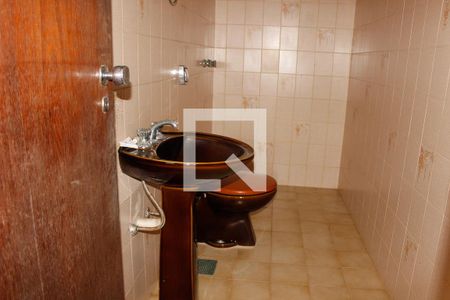 Casa para alugar com 361m², 5 quartos e 3 vagasLavabo