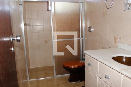 Casa para alugar com 361m², 5 quartos e 3 vagasBanheiro Social