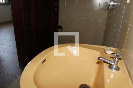 Casa para alugar com 361m², 5 quartos e 3 vagasBanheiro de Serviço