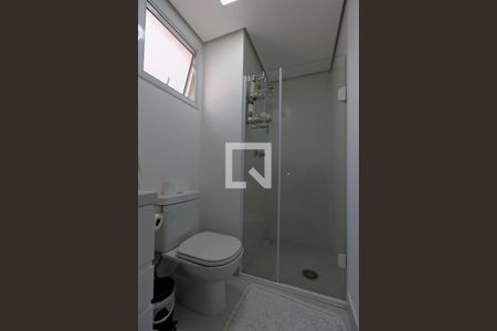 Apartamento para alugar com 72m², 2 quartos e 2 vagas Apartamento para alugar com 72m², 2 quartos e 2 vagasBanheiro da Suíte