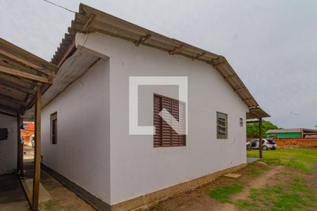 Casa para alugar com 220m², 2 quartos e 2 vagas Casa para alugar com 220m², 2 quartos e 2 vagasfachada lateral