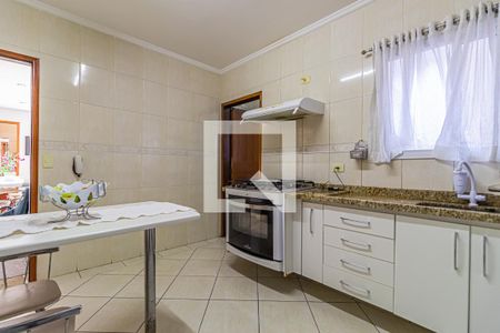 Casa à venda com 150m², 3 quartos e 5 vagas Casa à venda com 150m², 3 quartos e 5 vagasCozinha