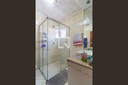 Casa à venda com 150m², 3 quartos e 5 vagas Casa à venda com 150m², 3 quartos e 5 vagasBanheiro da Suite