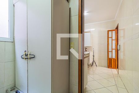 Casa à venda com 150m², 3 quartos e 5 vagas Casa à venda com 150m², 3 quartos e 5 vagasÁrea de Serviço