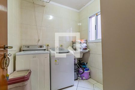 Casa à venda com 150m², 3 quartos e 5 vagas Casa à venda com 150m², 3 quartos e 5 vagasÁrea de Serviço