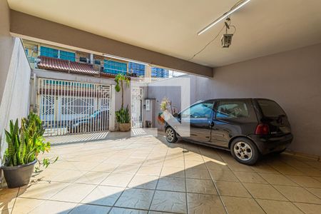 Casa à venda com 150m², 3 quartos e 5 vagas Casa à venda com 150m², 3 quartos e 5 vagasGaragem
