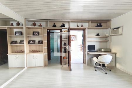 Casa à venda com 284m², 3 quartos e 5 vagas Casa à venda com 284m², 3 quartos e 5 vagasSuíte 1