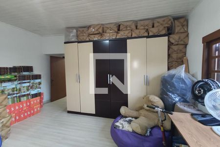 Casa à venda com 284m², 3 quartos e 5 vagas Casa à venda com 284m², 3 quartos e 5 vagasQuarto 5