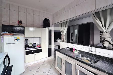 Casa à venda com 125m², 3 quartos e 2 vagasEdícula