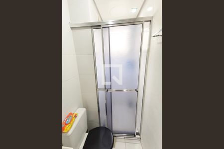 Apartamento à venda com 47m², 2 quartos e 1 vaga Apartamento à venda com 47m², 2 quartos e 1 vagaBanheiro