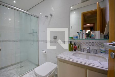 Apartamento à venda com 270m², 3 quartos e 4 vagas Apartamento à venda com 270m², 3 quartos e 4 vagasBanheiro Social