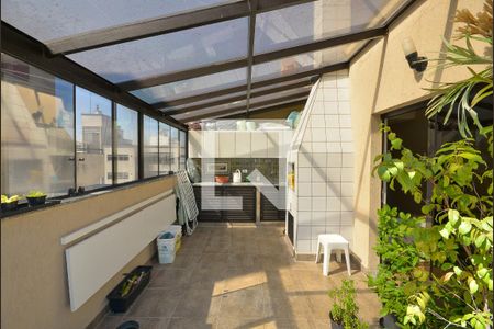 Apartamento à venda com 270m², 3 quartos e 4 vagas Apartamento à venda com 270m², 3 quartos e 4 vagasCobertura