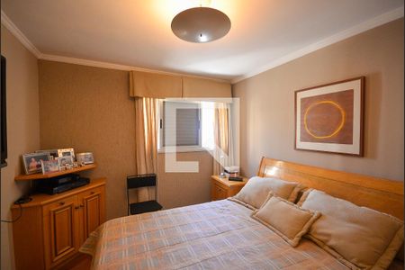 Apartamento à venda com 270m², 3 quartos e 4 vagas Apartamento à venda com 270m², 3 quartos e 4 vagasQuarto 2