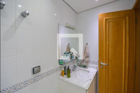 Apartamento à venda com 270m², 3 quartos e 4 vagas Apartamento à venda com 270m², 3 quartos e 4 vagasBanheiro Social
