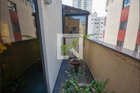Apartamento à venda com 270m², 3 quartos e 4 vagas Apartamento à venda com 270m², 3 quartos e 4 vagasVaranda da Sala