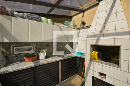 Apartamento à venda com 270m², 3 quartos e 4 vagas Apartamento à venda com 270m², 3 quartos e 4 vagasCobertura