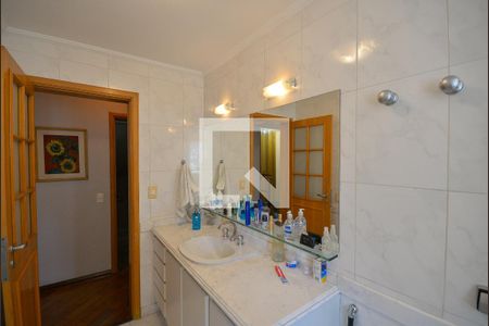 Apartamento à venda com 270m², 3 quartos e 4 vagas Apartamento à venda com 270m², 3 quartos e 4 vagasSuite Quarto 2