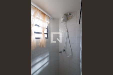 Apartamento à venda com 48m², 2 quartos e sem vagaBanheiro - Chuveiro