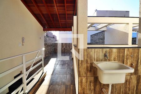 Apartamento à venda com 86m², 2 quartos e 1 vagaÁrea de Serviço