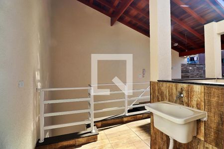 Apartamento à venda com 86m², 2 quartos e 1 vagaÁrea de Serviço