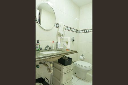 Apartamento à venda com 140m², 3 quartos e 2 vagas Apartamento à venda com 140m², 3 quartos e 2 vagasBanheiro Social