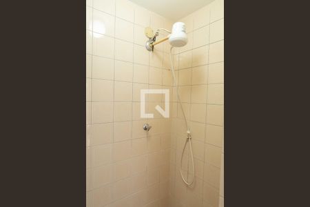 Apartamento à venda com 140m², 3 quartos e 2 vagas Apartamento à venda com 140m², 3 quartos e 2 vagasBanheiro de Serviço