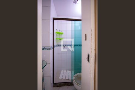 Apartamento à venda com 72m², 2 quartos e 1 vaga Apartamento à venda com 72m², 2 quartos e 1 vagaBanheiro Social