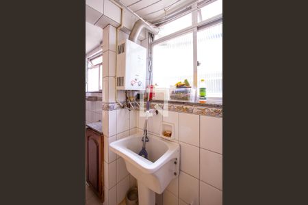 Apartamento à venda com 72m², 2 quartos e 1 vaga Apartamento à venda com 72m², 2 quartos e 1 vagaÁrea de Serviço