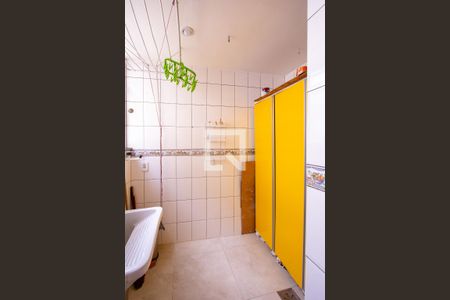 Apartamento à venda com 72m², 2 quartos e 1 vaga Apartamento à venda com 72m², 2 quartos e 1 vagaÁrea de Serviço