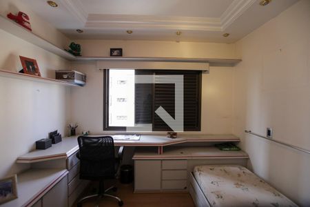 Apartamento à venda com 211m², 3 quartos e 3 vagasSuíte 2