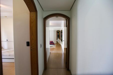 Apartamento à venda com 211m², 3 quartos e 3 vagasCorredor