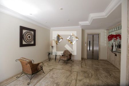 Apartamento à venda com 211m², 3 quartos e 3 vagasHall social