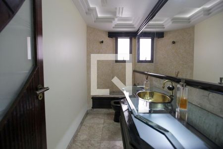 Apartamento à venda com 211m², 3 quartos e 3 vagasLavabo