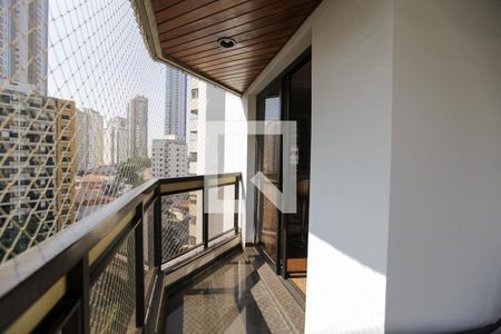 Apartamento à venda com 211m², 3 quartos e 3 vagasSacada