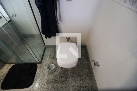 Apartamento à venda com 211m², 3 quartos e 3 vagasBanheiro da Suíte 3
