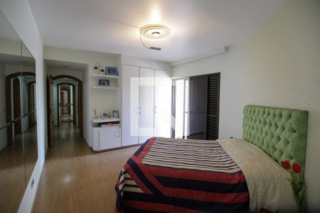 Apartamento à venda com 211m², 3 quartos e 3 vagasSuíte 3