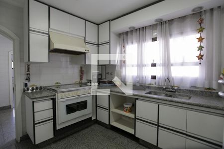 Apartamento à venda com 211m², 3 quartos e 3 vagasCozinha