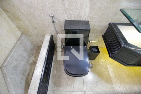 Apartamento à venda com 211m², 3 quartos e 3 vagasLavabo