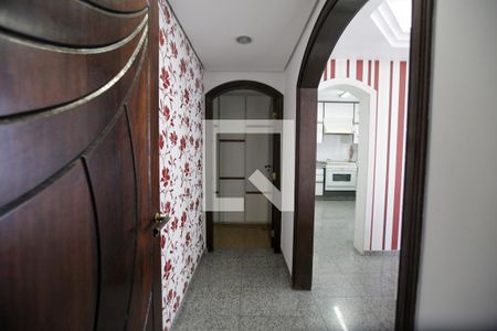 Apartamento à venda com 211m², 3 quartos e 3 vagasCorredor