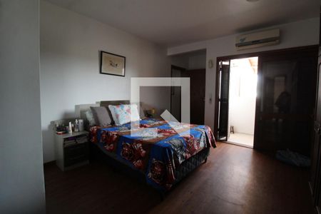 Casa à venda com 364m², 6 quartos e 4 vagasQuarto 4