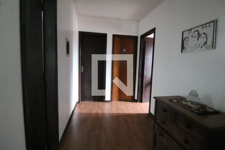 Casa à venda com 364m², 6 quartos e 4 vagasCorredor