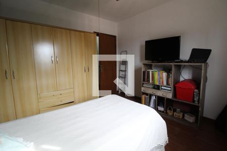 Casa à venda com 364m², 6 quartos e 4 vagasQuarto 6