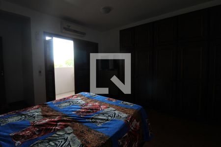 Casa à venda com 364m², 6 quartos e 4 vagasQuarto 4