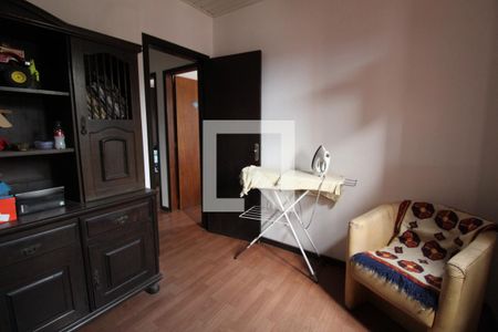 Casa à venda com 364m², 6 quartos e 4 vagasQuarto 3