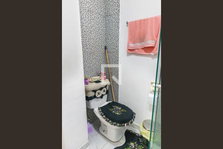 Apartamento à venda com 51m², 2 quartos e 1 vaga Apartamento à venda com 51m², 2 quartos e 1 vagaBanheiro